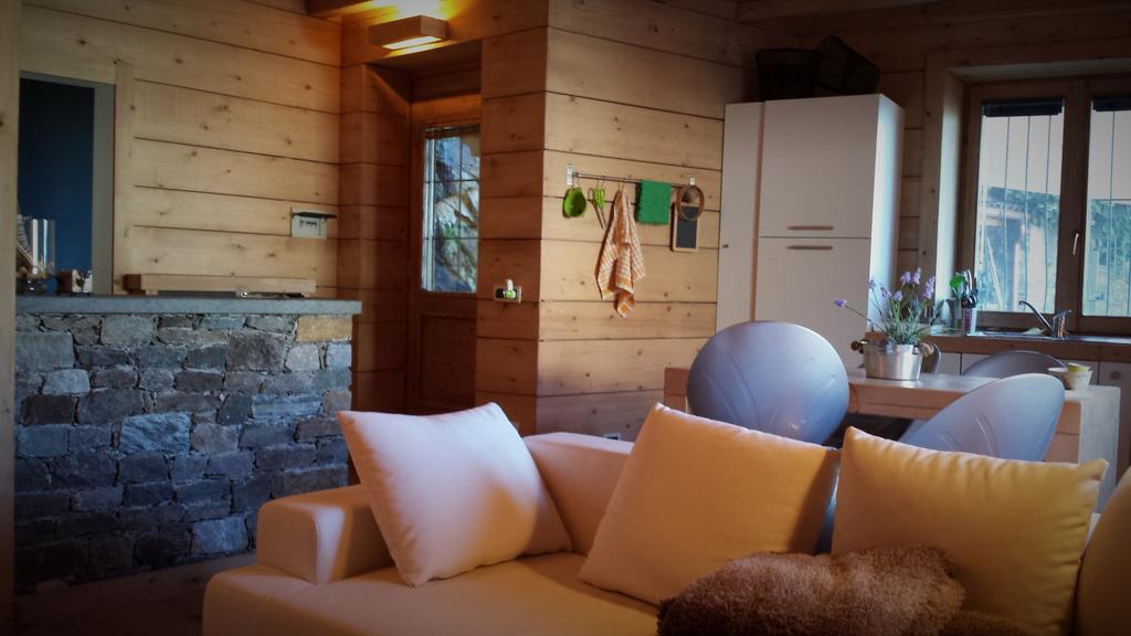 Appartamento Le Chalet Albosaggia Oda fotoğraf